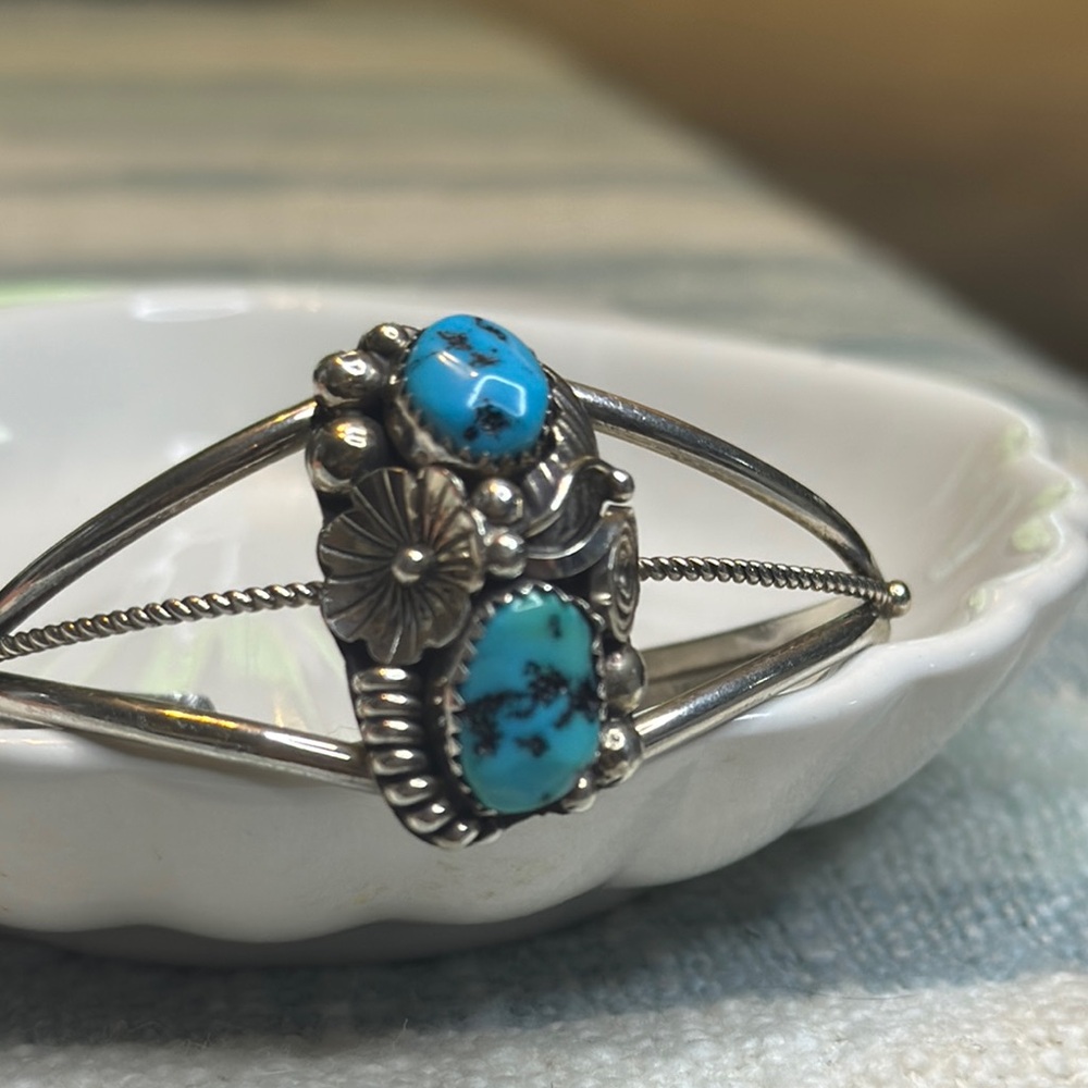 Sterling Silver and Turquoise Gemstone Bracelet with Vintage - Picture 7 of 8